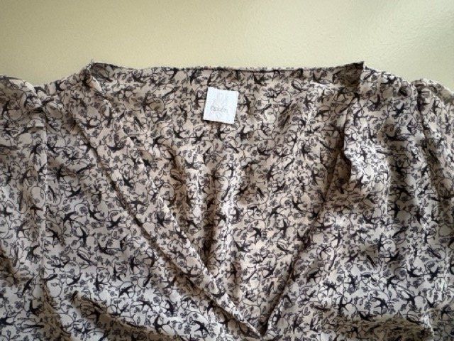 Vestiti: Superbe robe fluide motif oiseaux, T. 44 / L – Usato da Zürich venduto da AnnaSa 6